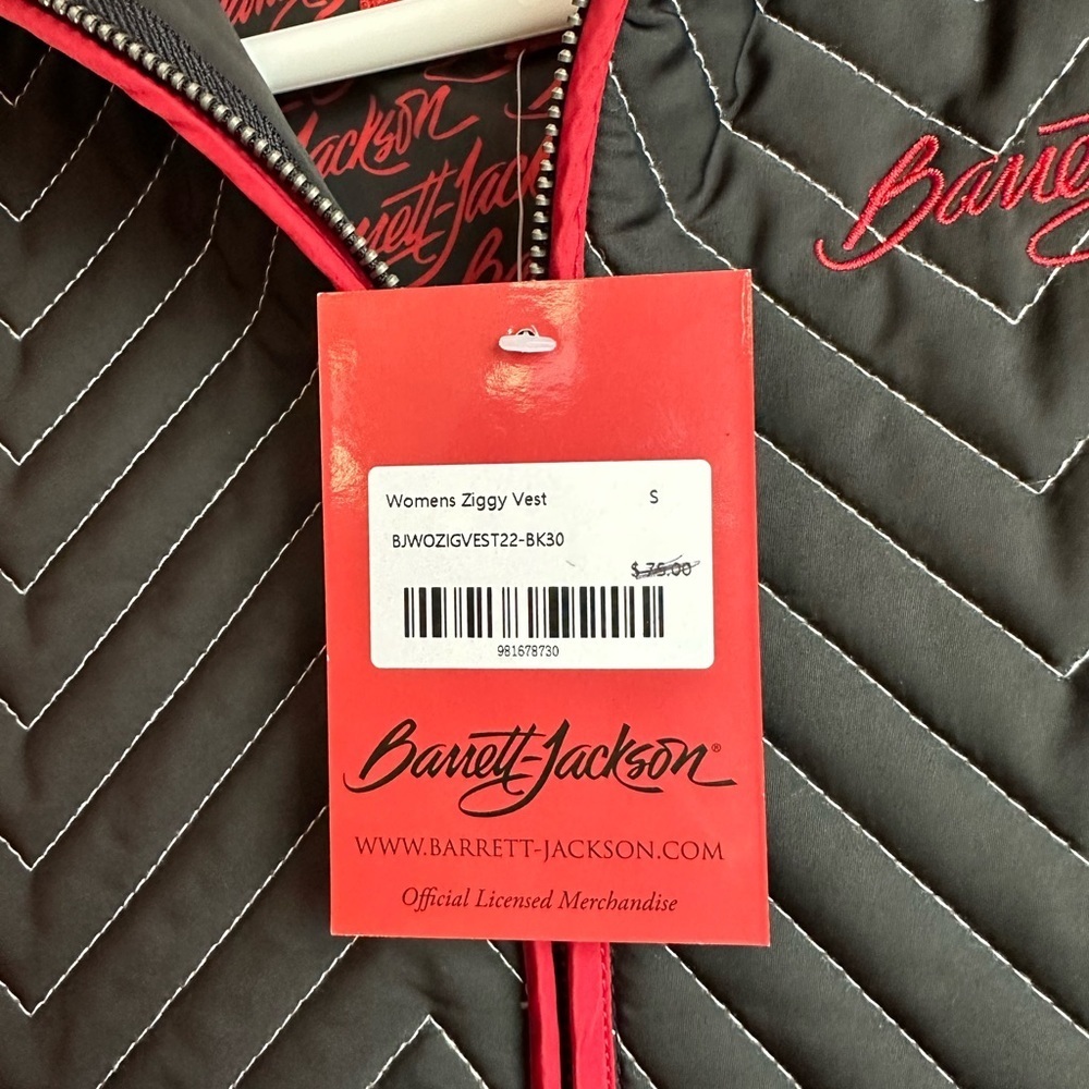 NWT Barrett Jackson Women’s Black/Red Zigzag Quilted Vest Sz Small - Picture 11 of 11